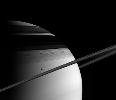 TethysRingShadow_cassini_f.jpg