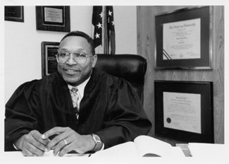 judge-walton-pic.jpg