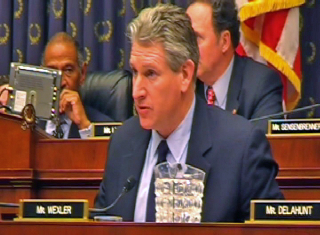 Rep. Robert Wexler.jpg