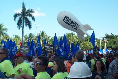 STEELWORKER BLIMP3.JPG